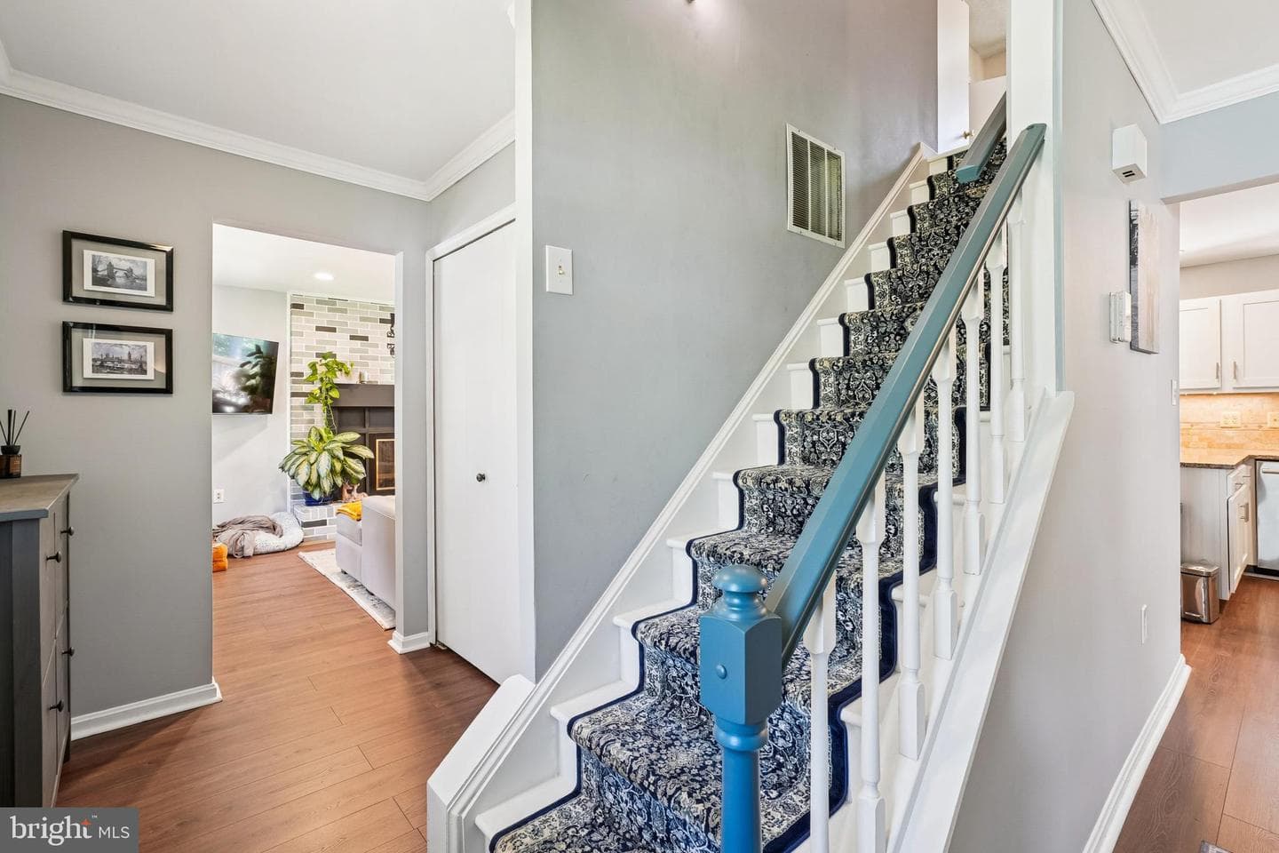 16022 Macedonia Drive photo 5