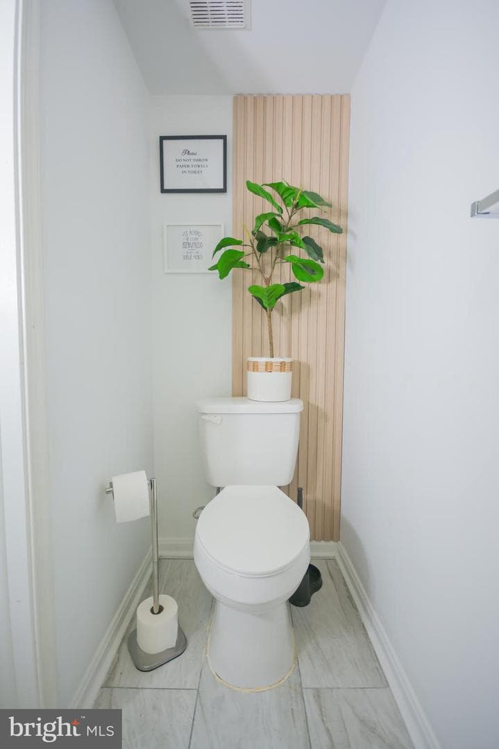 8385 Irongate Way photo 18