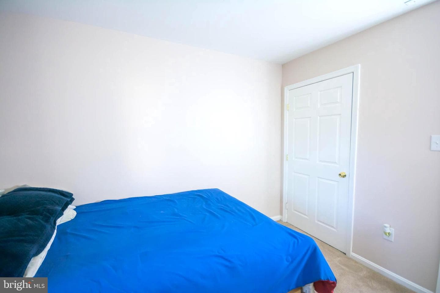 8385 Irongate Way photo 31