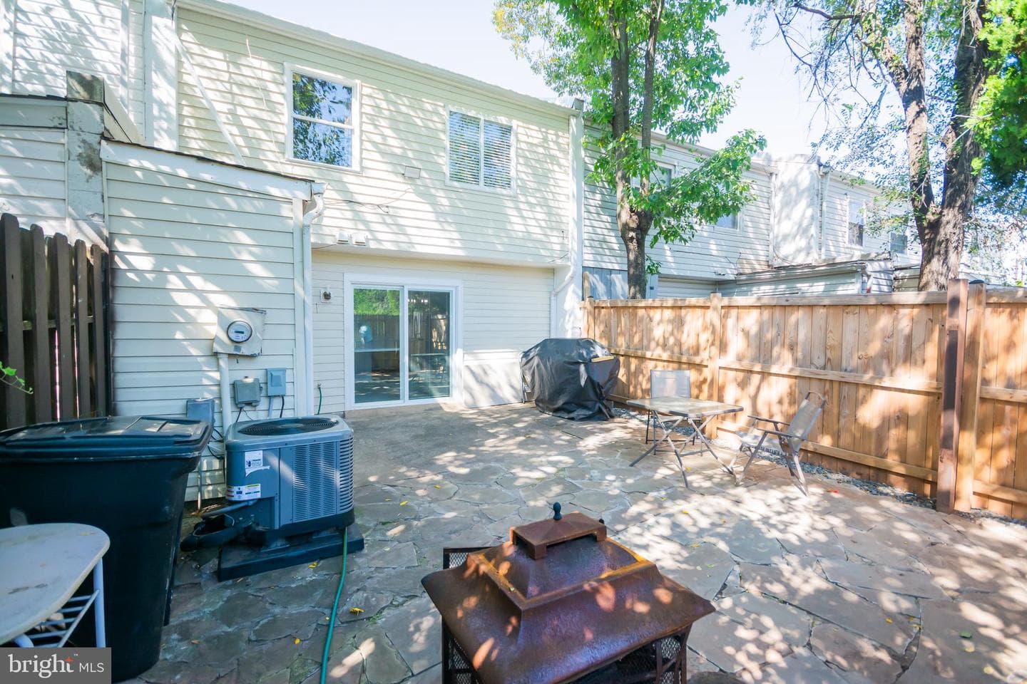 8385 Irongate Way photo 40