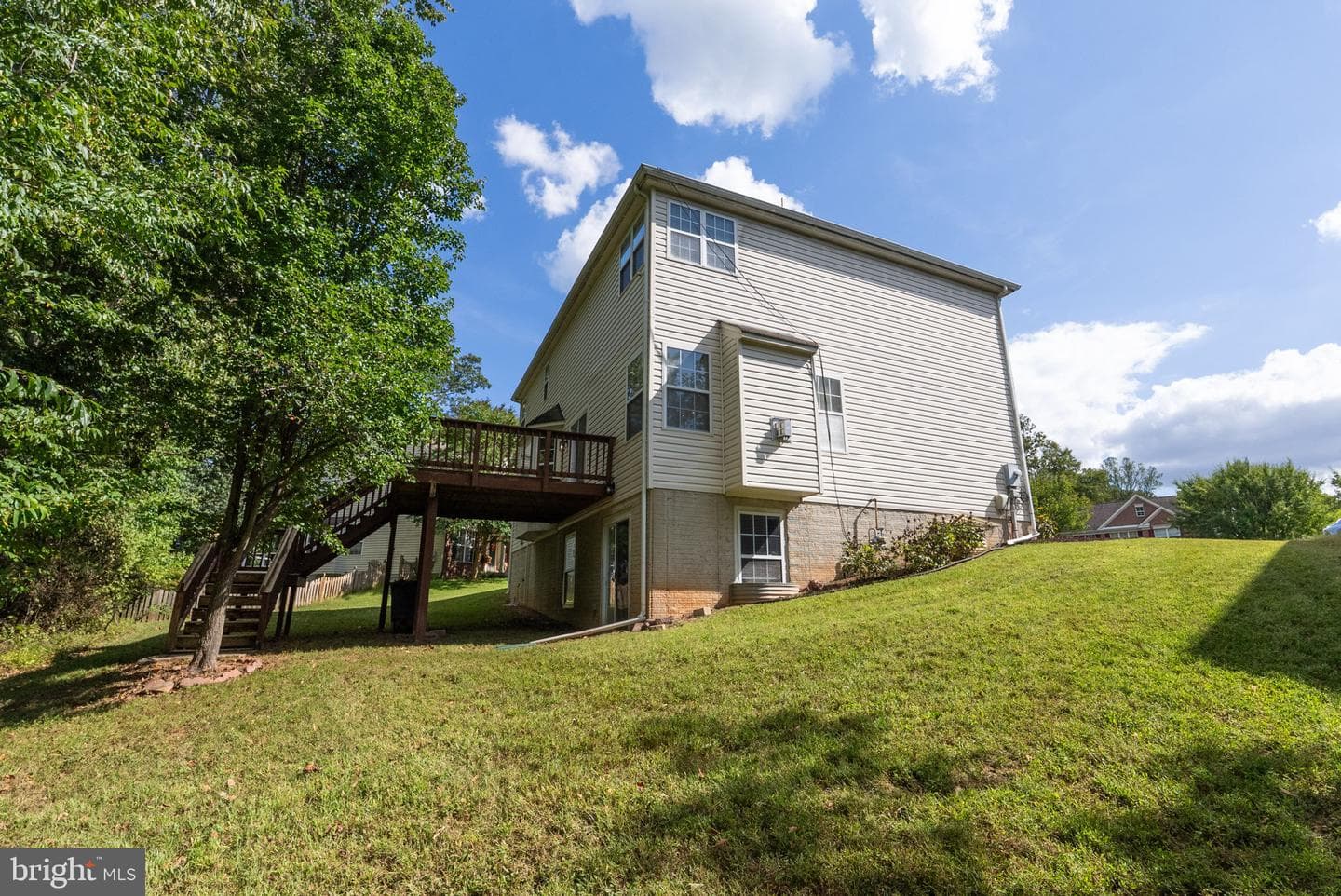 9404 Buckhall Farm Court photo 27