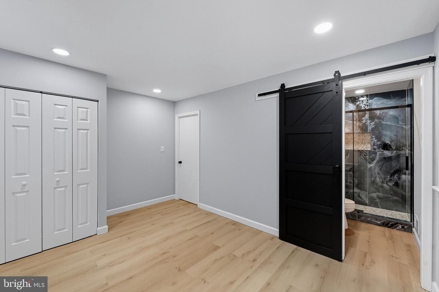12605 Oakwood Dr photo 21
