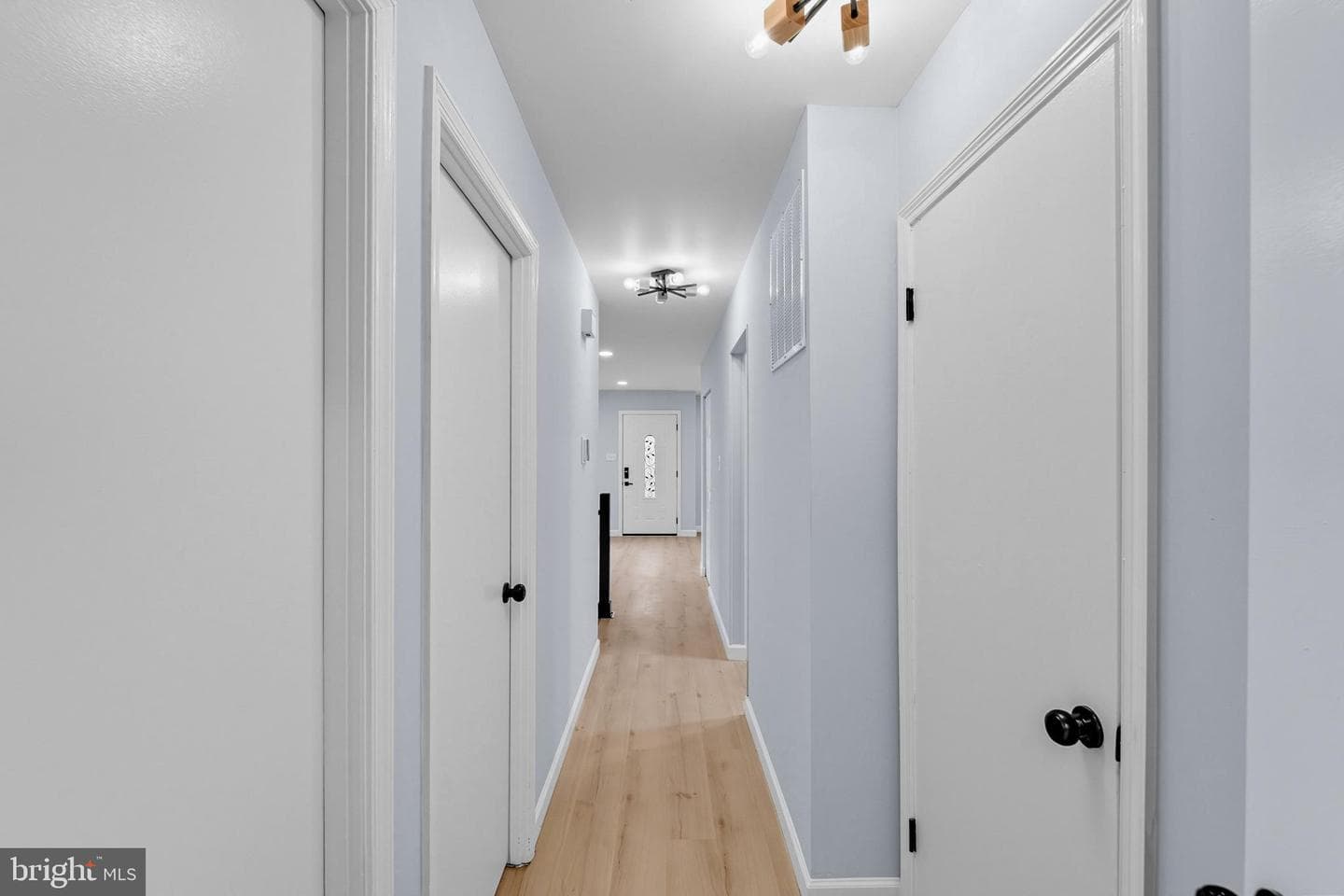 12605 Oakwood Dr photo 23