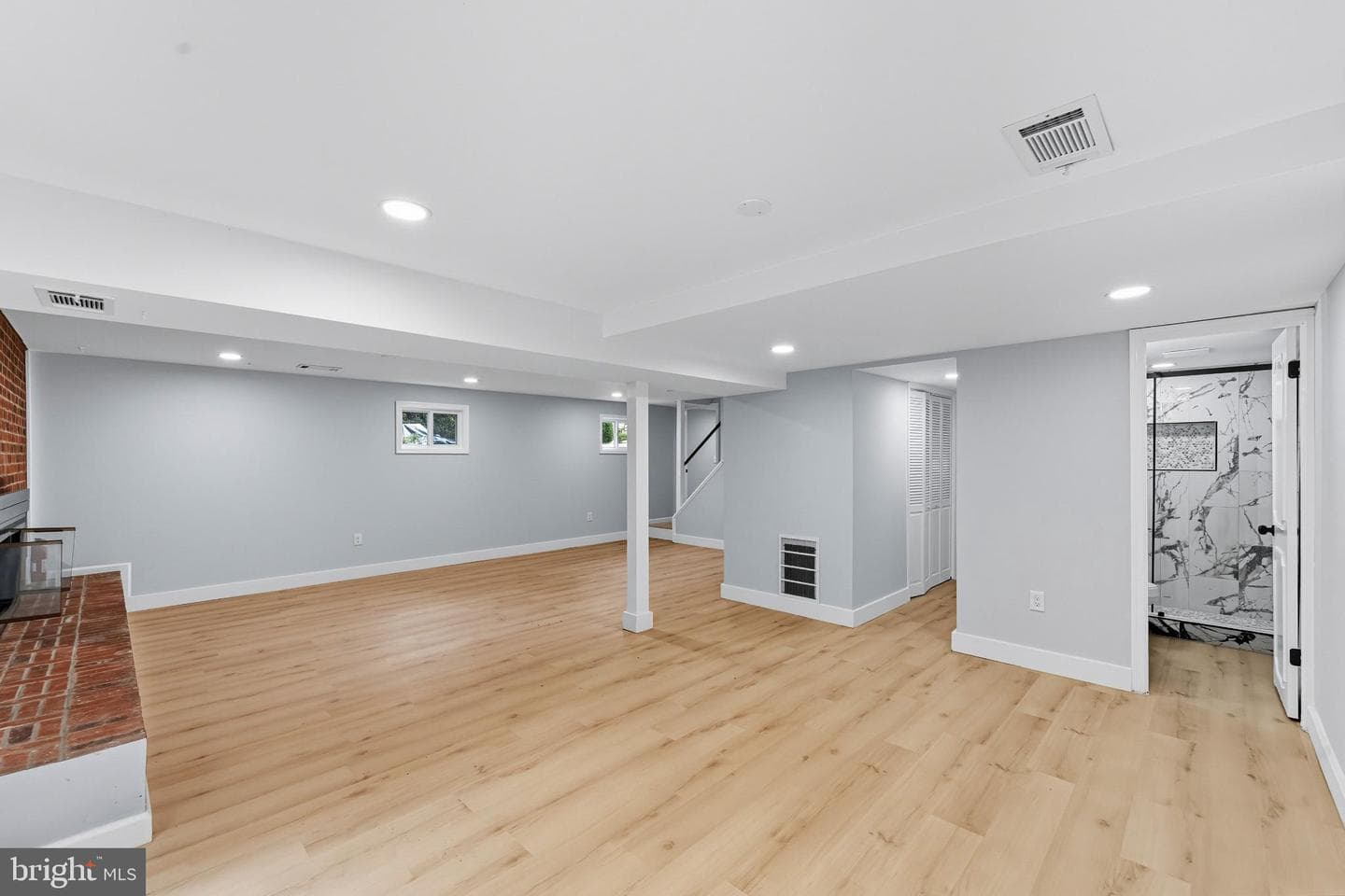 12605 Oakwood Dr photo 26