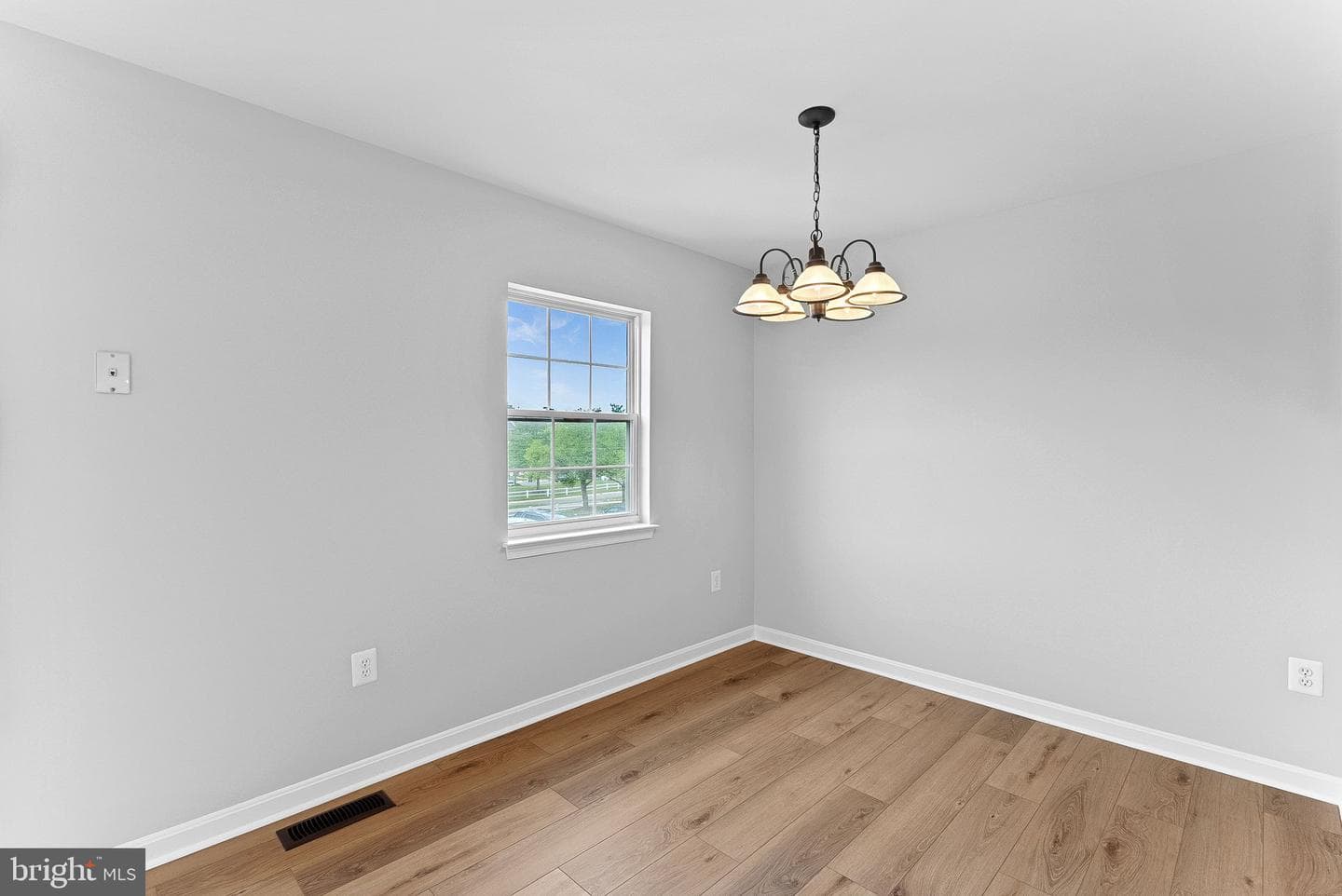 11054 Clovertree Court photo 9