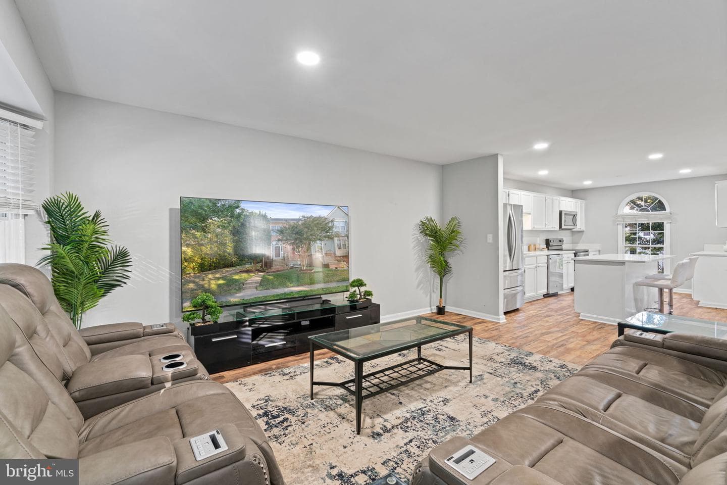 12438 Abbey Knoll Court photo 11