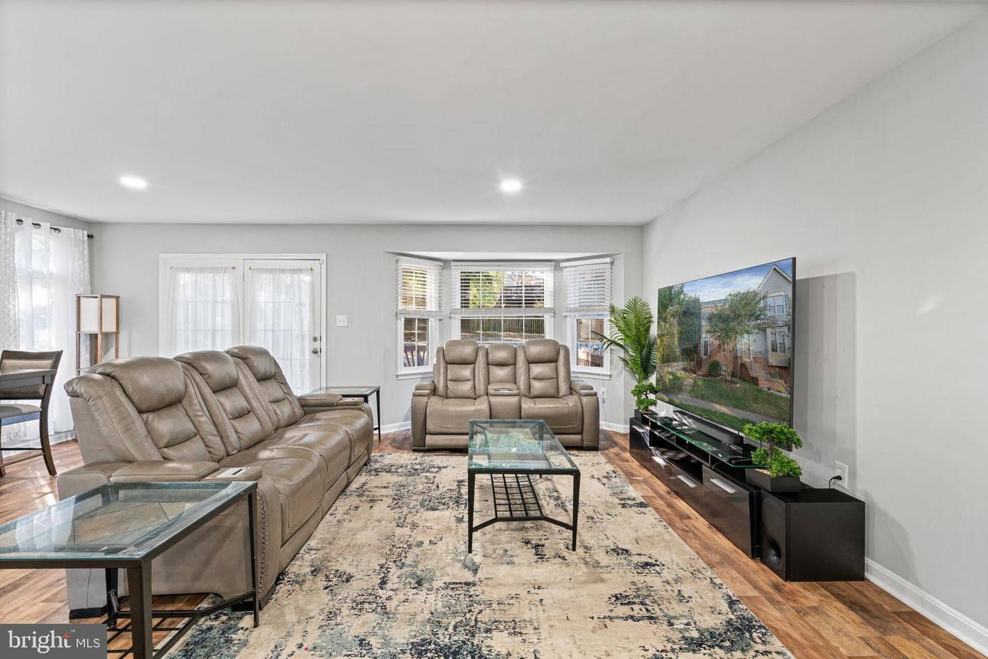 12438 Abbey Knoll Court photo 12