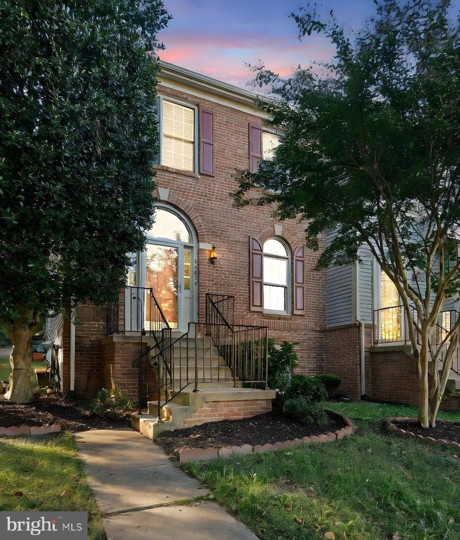 12438 Abbey Knoll Court photo 3