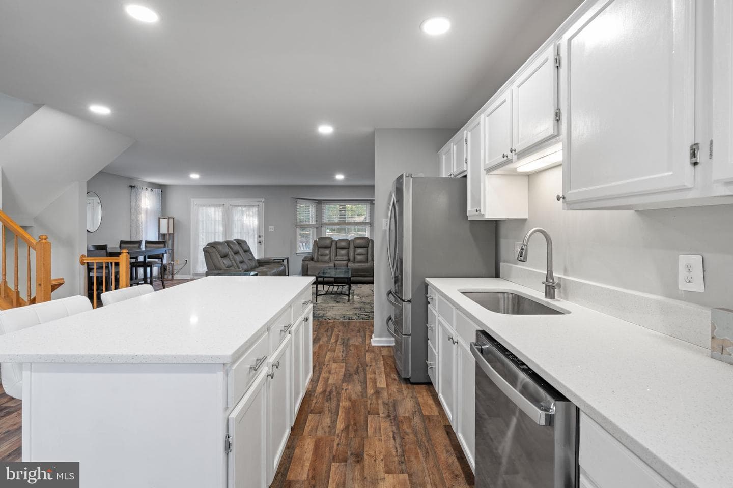 12438 Abbey Knoll Court photo 8