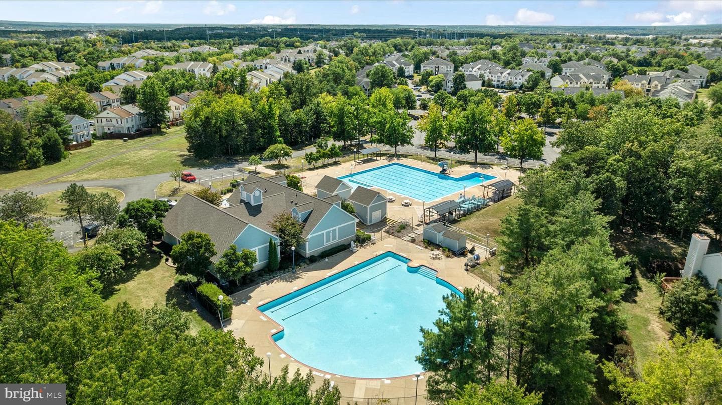 8214 Ramseur Place photo 40