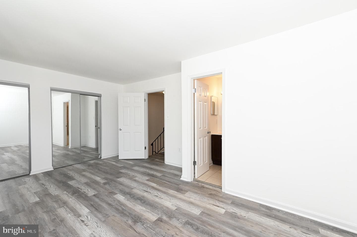 3513 Legere Court photo 10