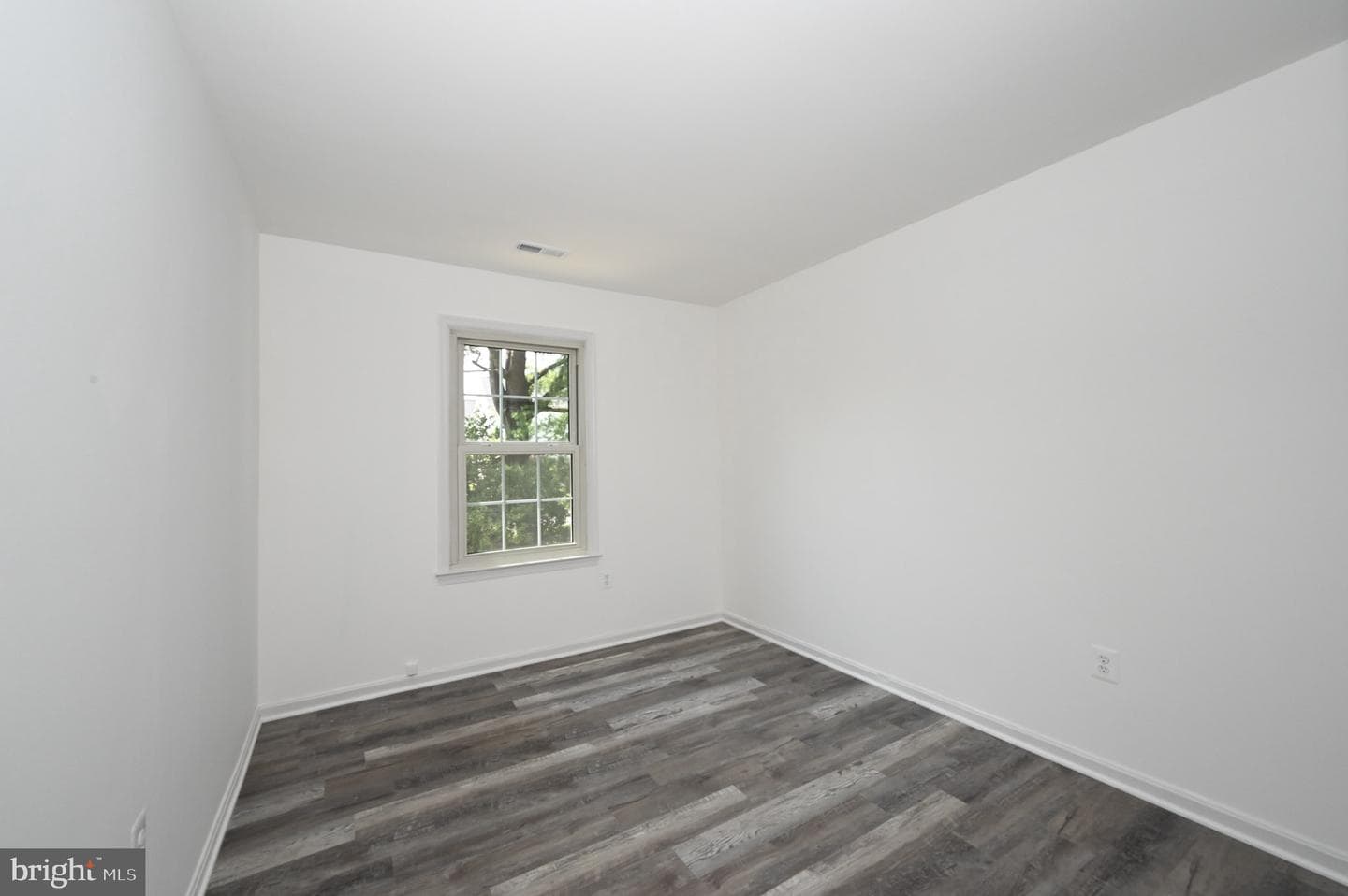 3513 Legere Court photo 15