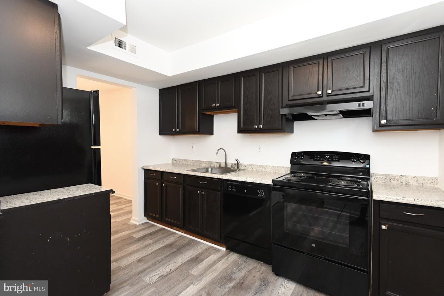 3513 Legere Court photo 7