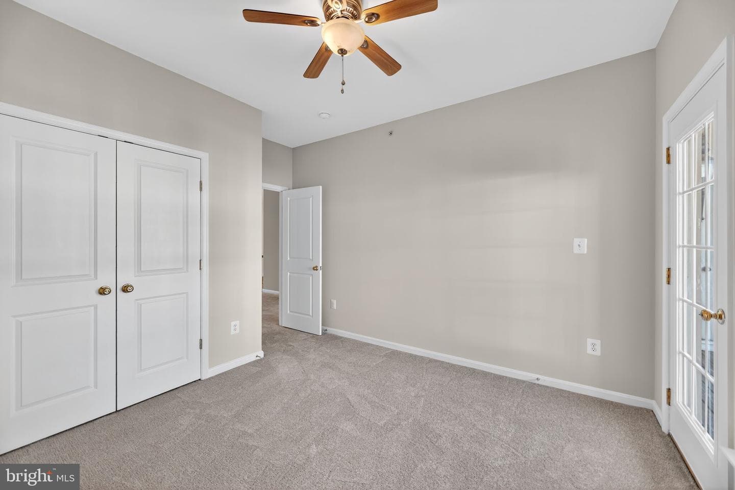 8015 Crescent Park Drive photo 21