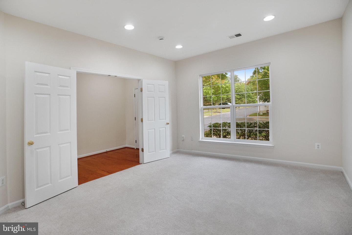 4903 Chaste Tree Place photo 5