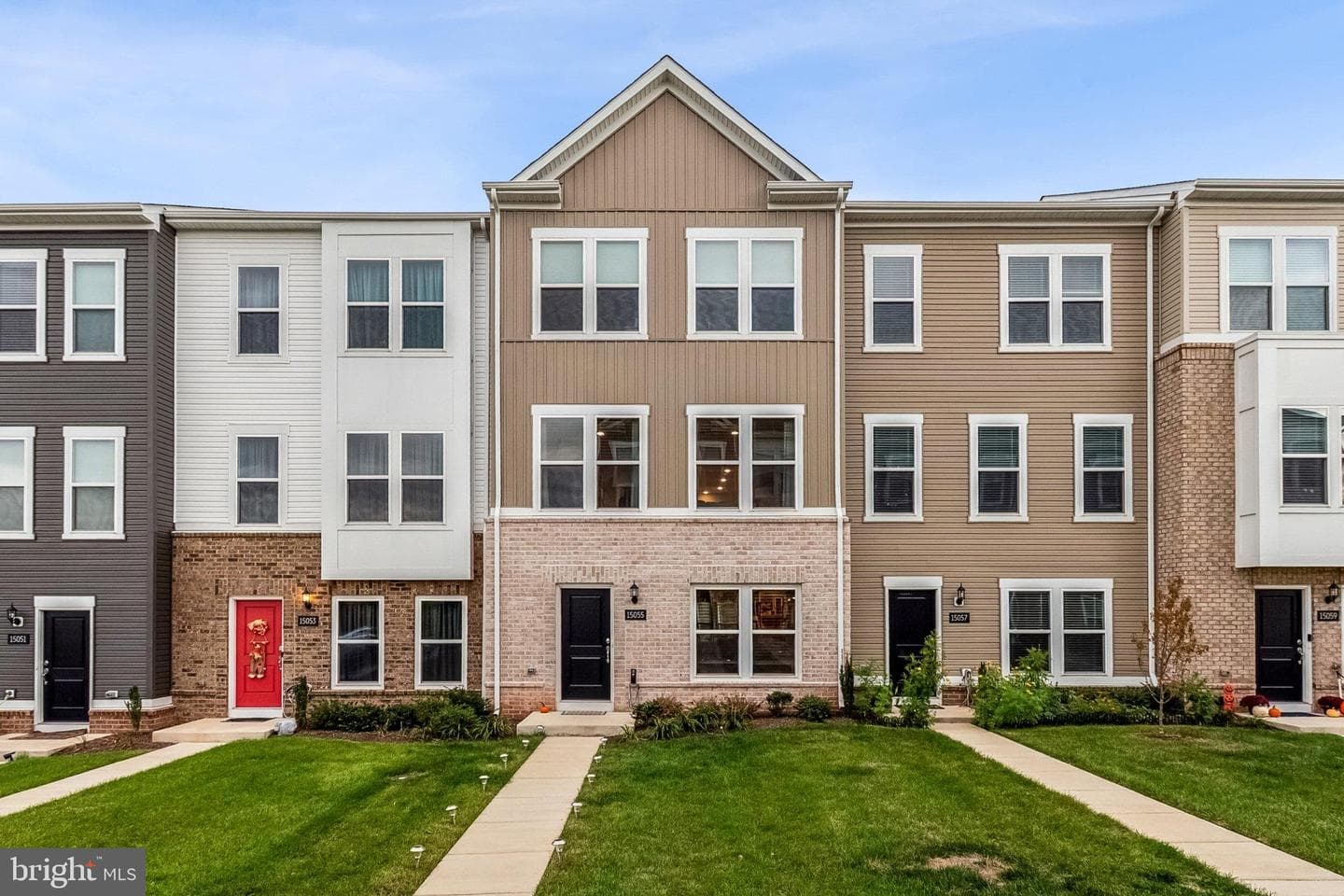 15055 Jaxton Square photo 1