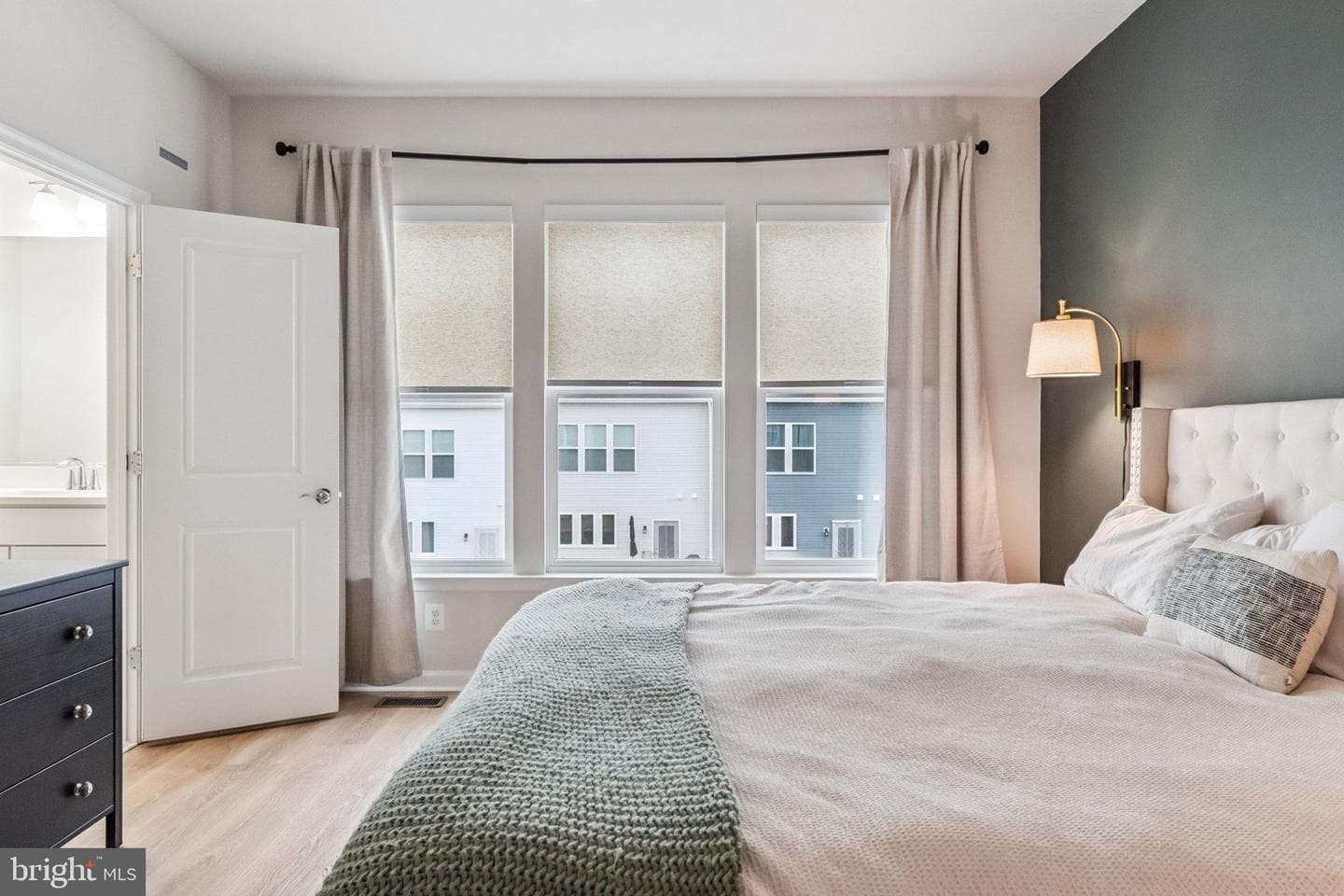 15055 Jaxton Square photo 15