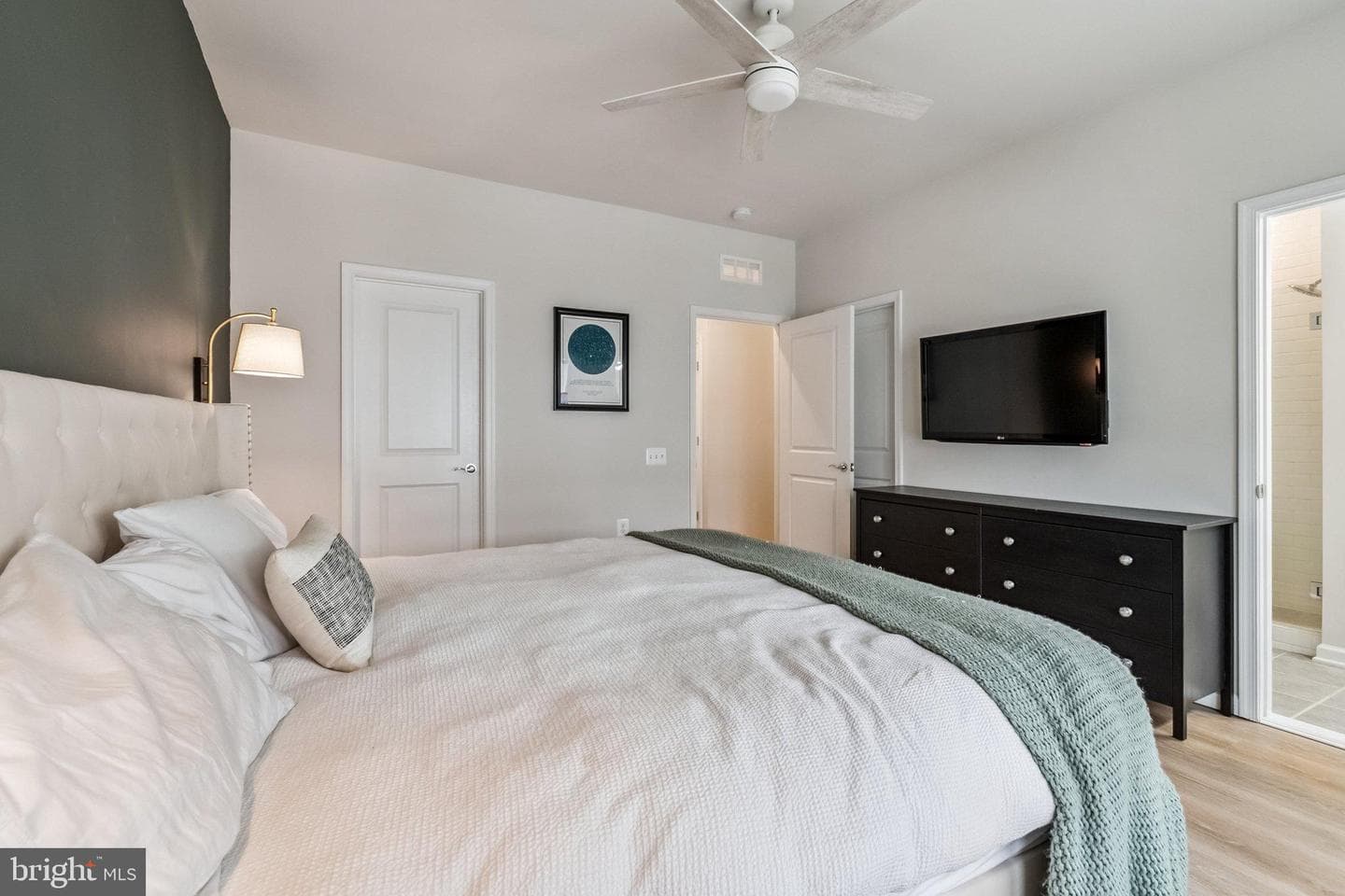15055 Jaxton Square photo 16