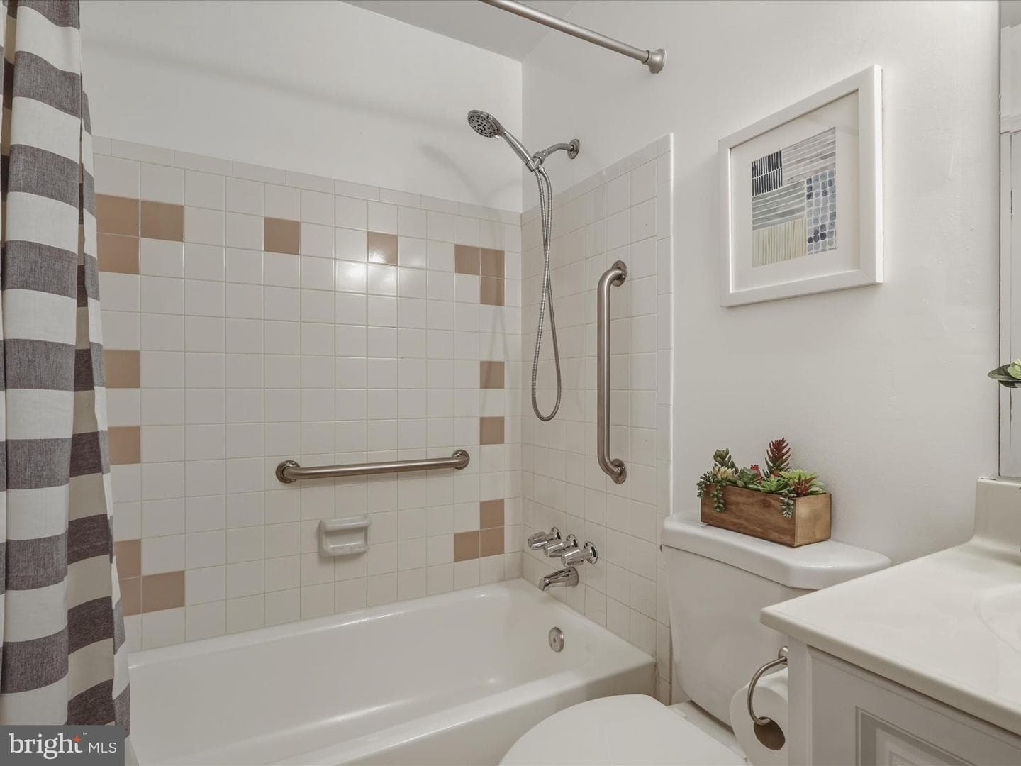 13203 Hampshire Court photo 22