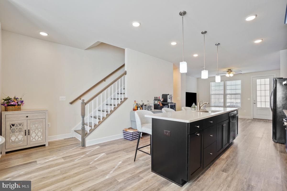 8754 Elsing Green Drive photo 3