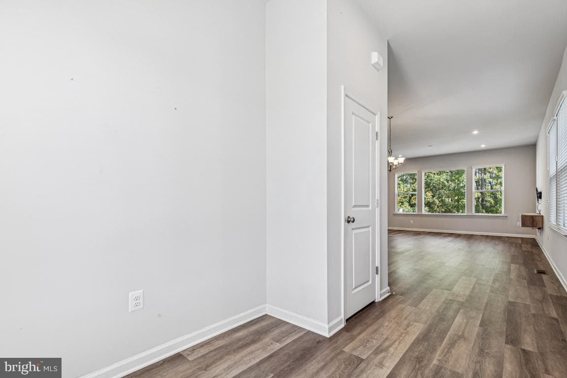 17815 Woods Overlook Drive photo 4