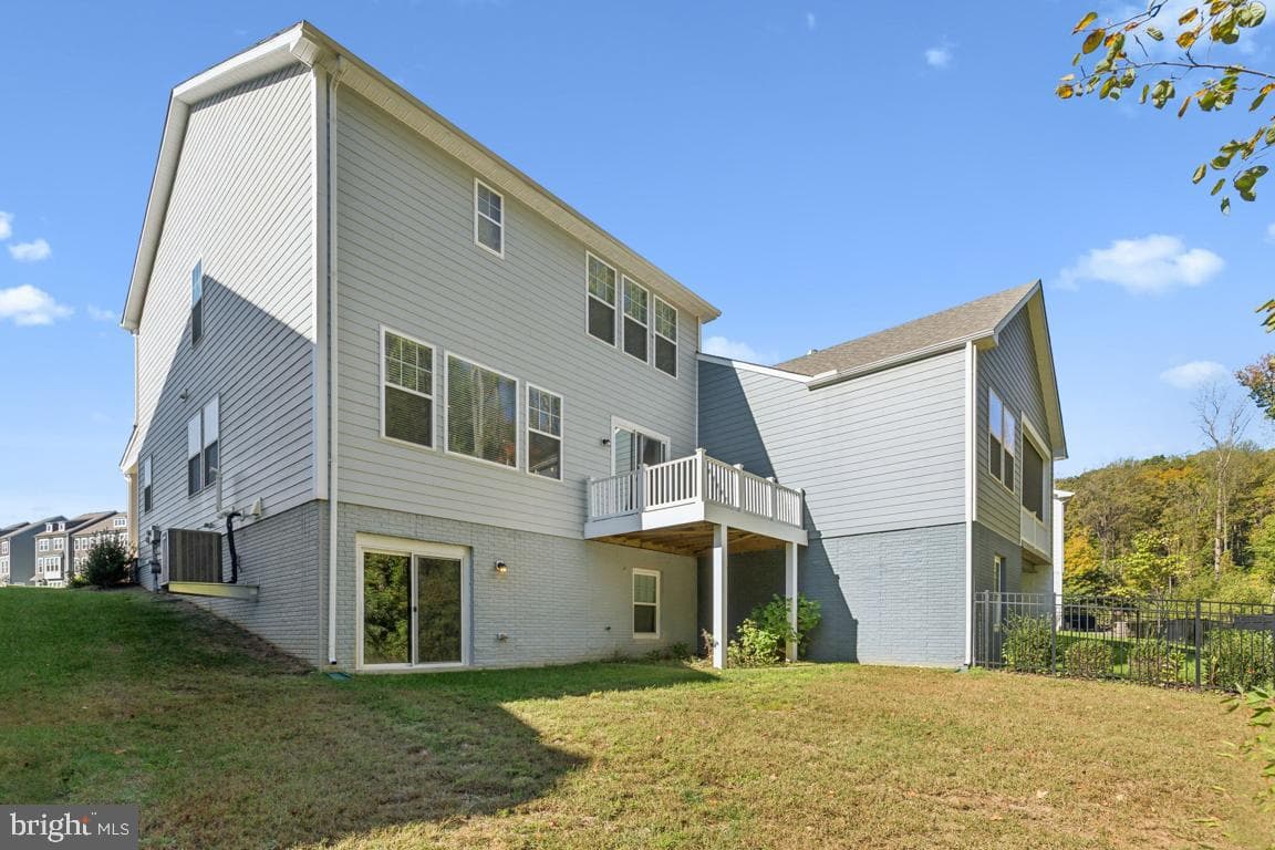 17815 Woods Overlook Drive photo 40