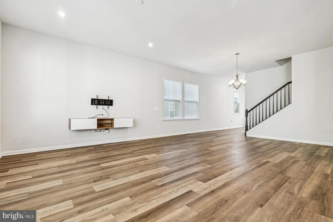 17815 Woods Overlook Drive photo 9