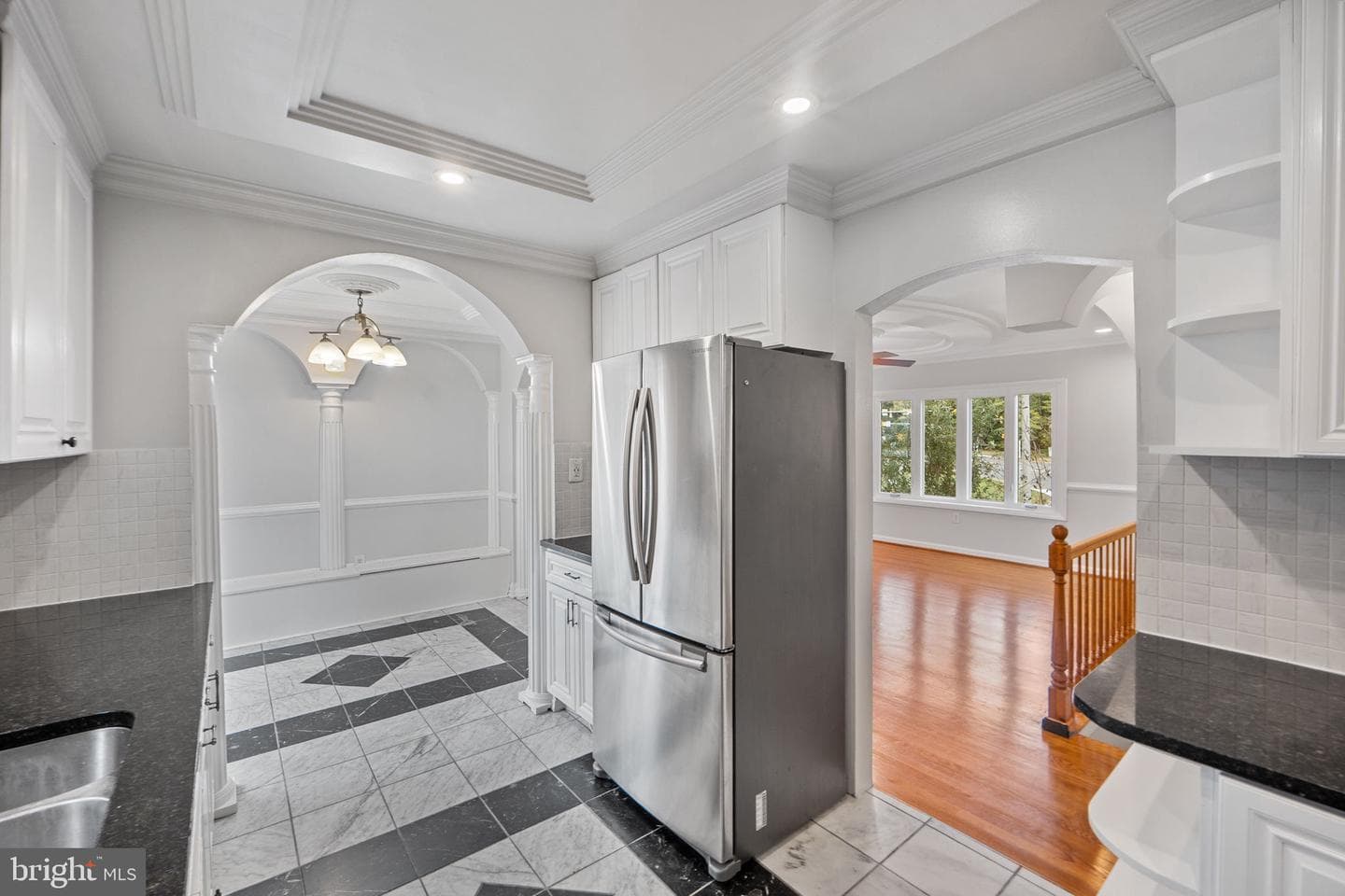 14502 Darbydale Avenue photo 9