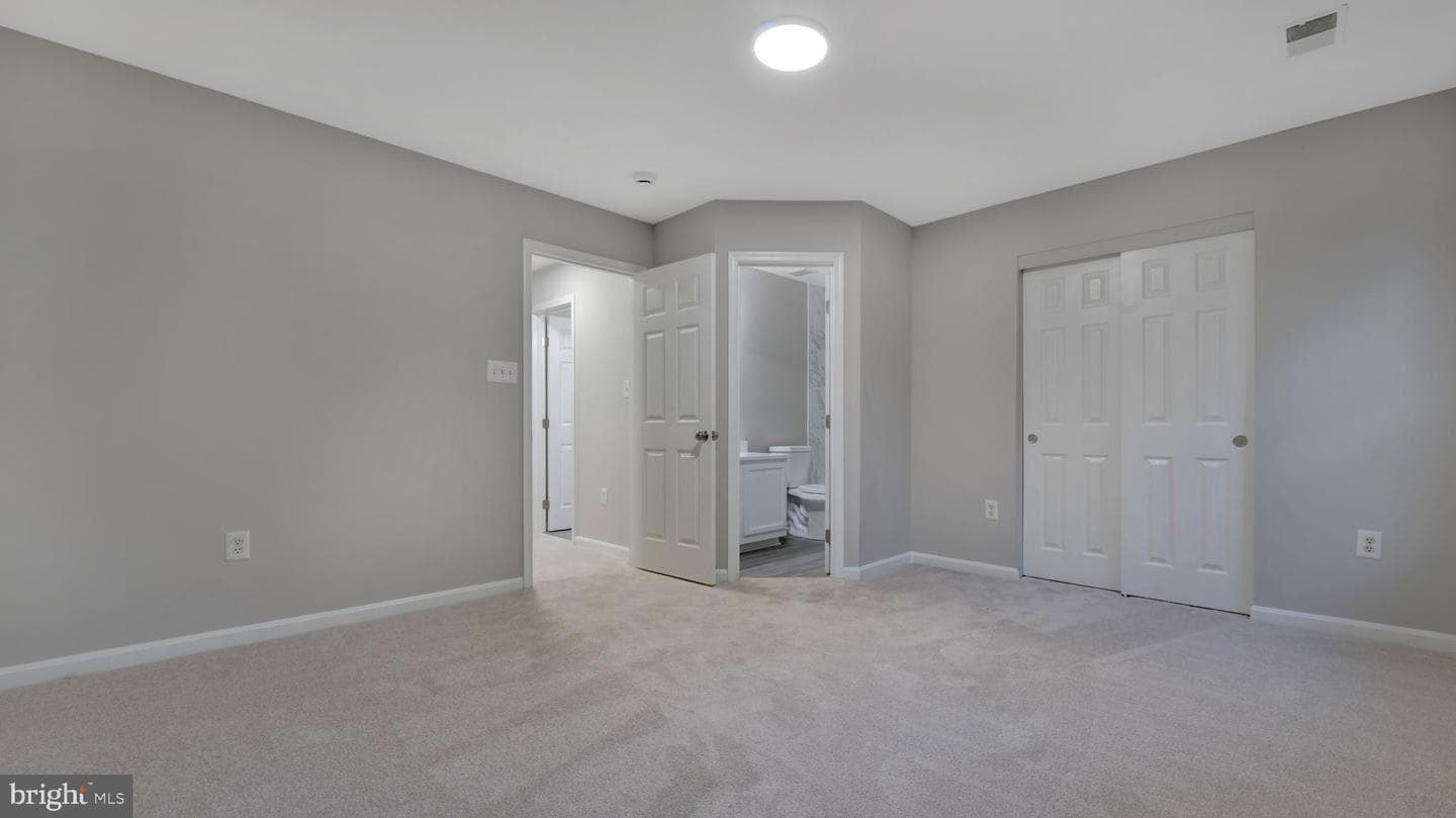 14214 Creekbranch Way photo 17