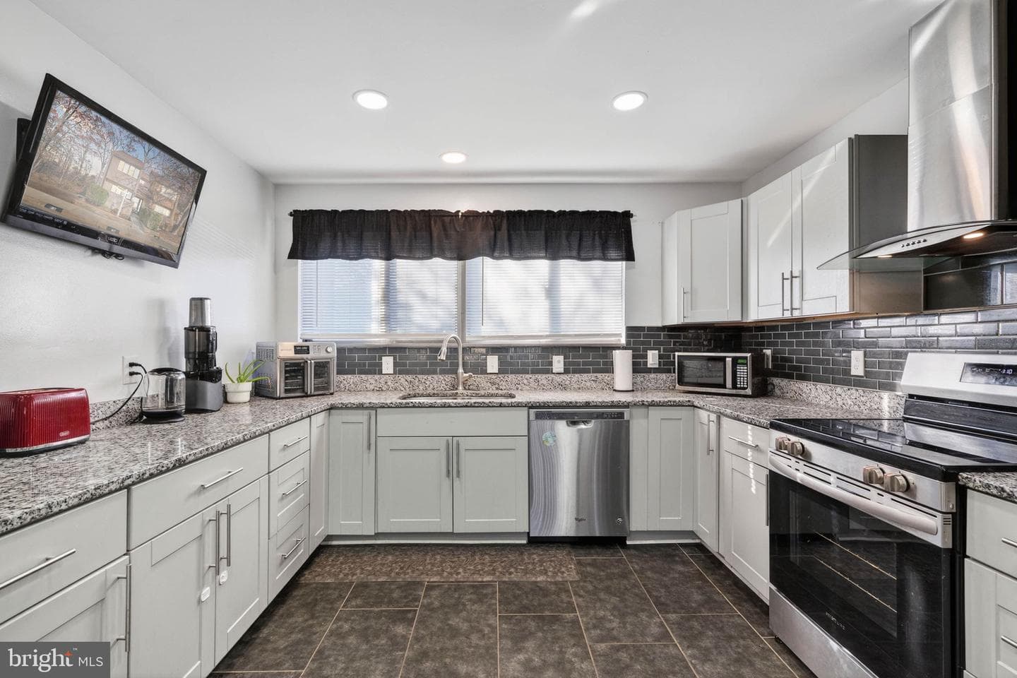 15237 Flintlock Terrace photo 2