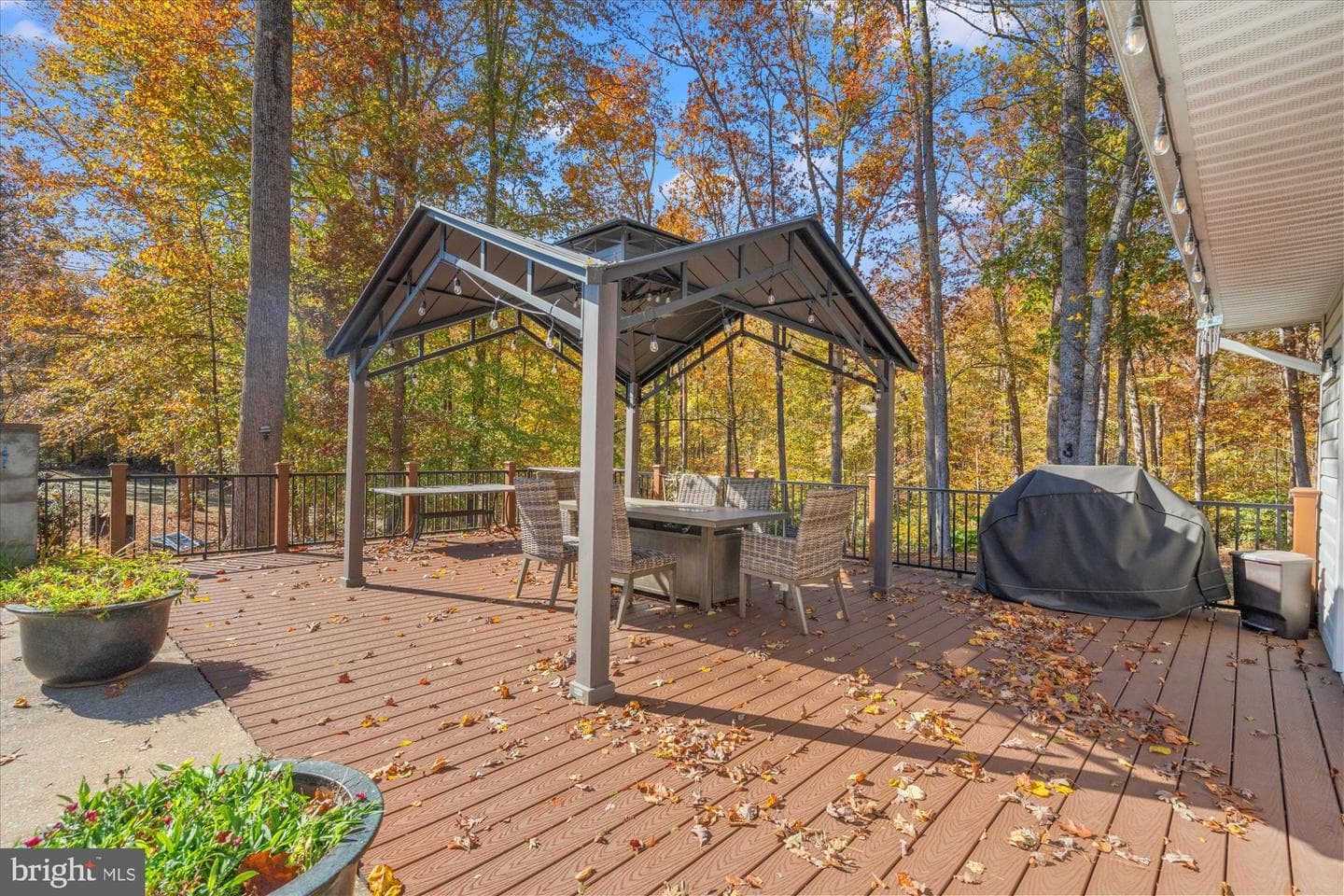 14520 Idlebrook Court photo 32