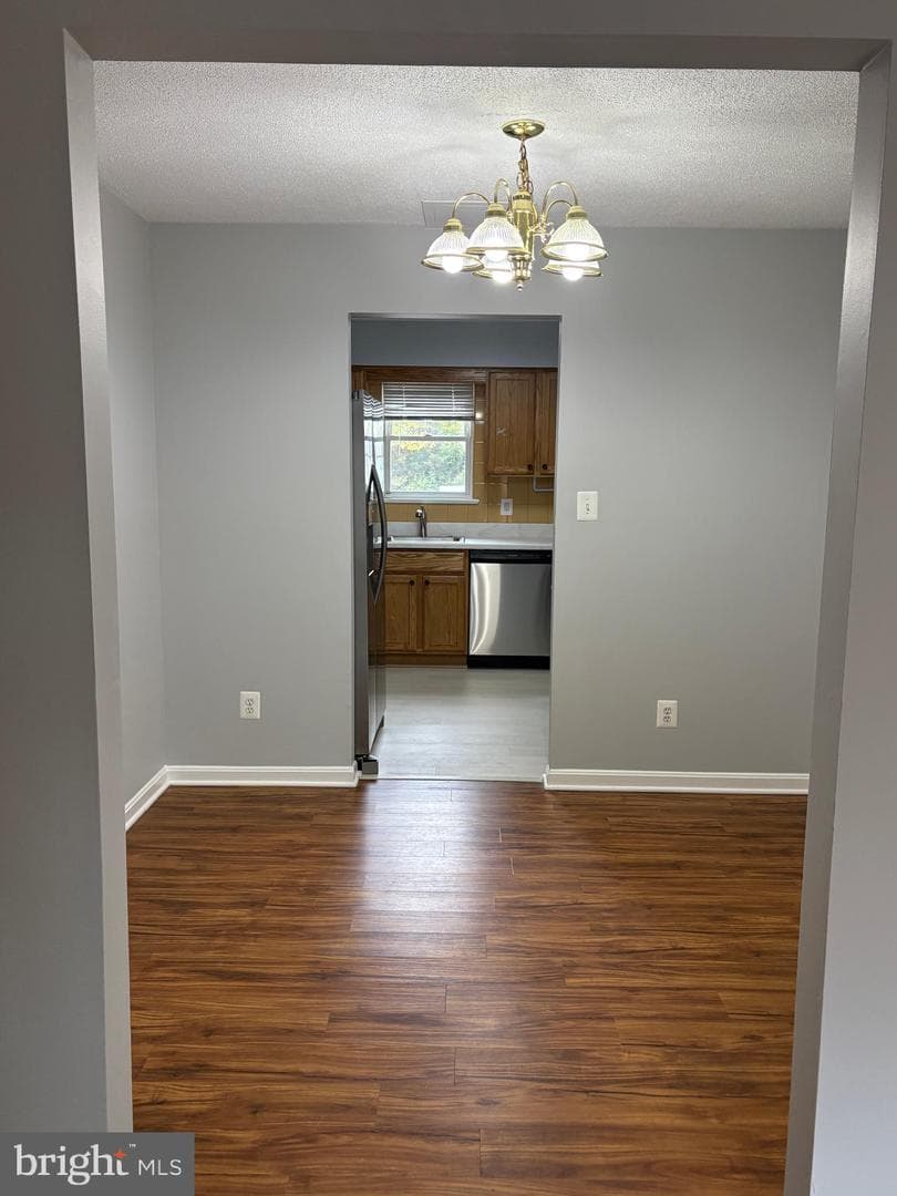 8216 Wycliffe Court photo 9
