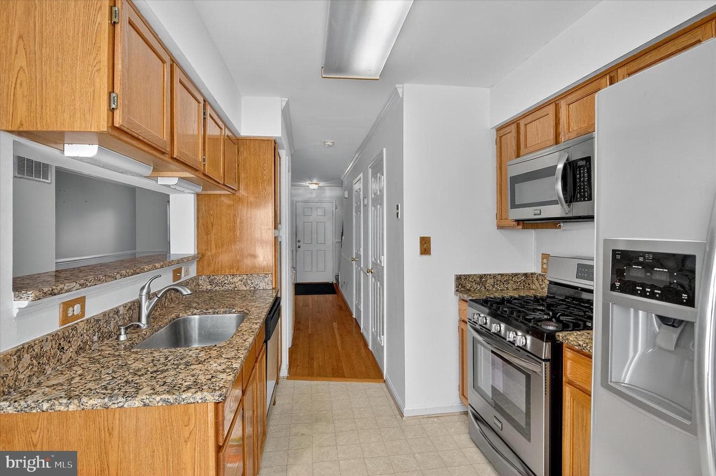 3435 Tuckahoe Court photo 10