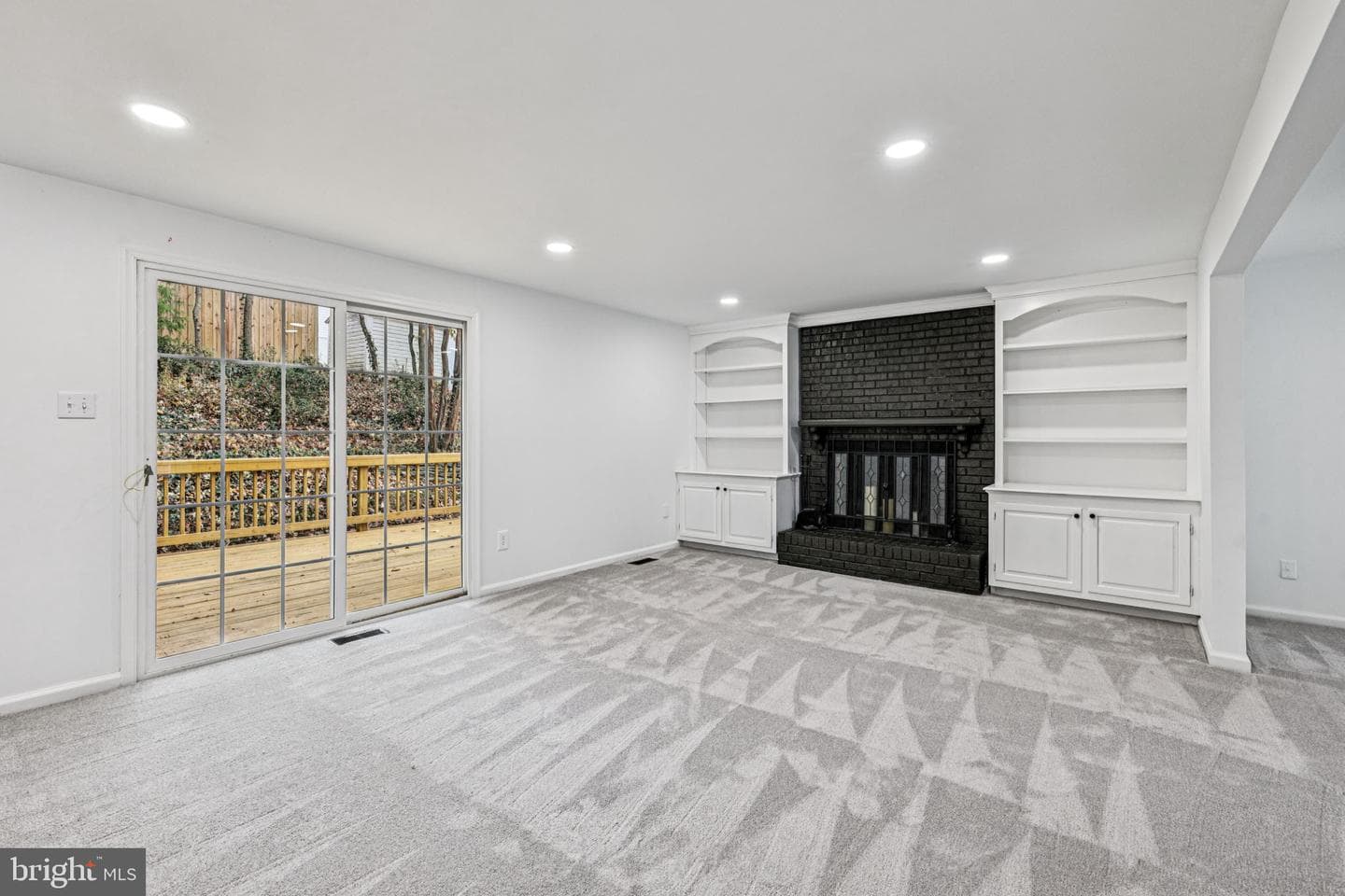 15331 Edgehill Drive photo 10
