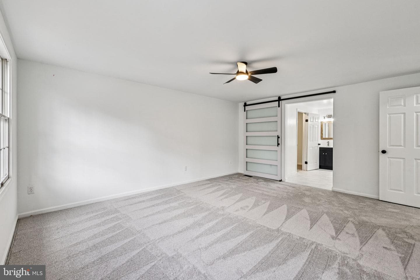 15331 Edgehill Drive photo 26