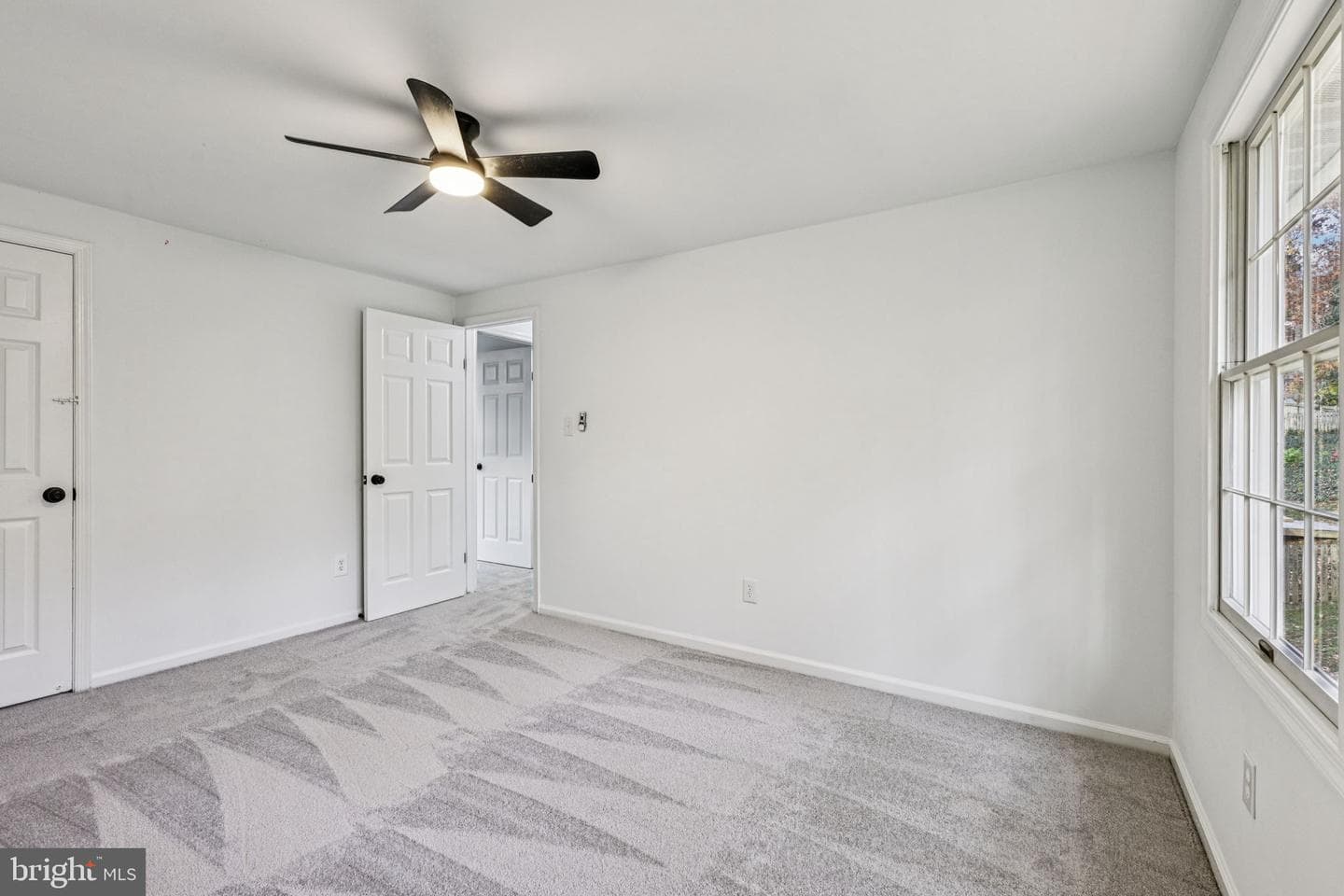 15331 Edgehill Drive photo 33