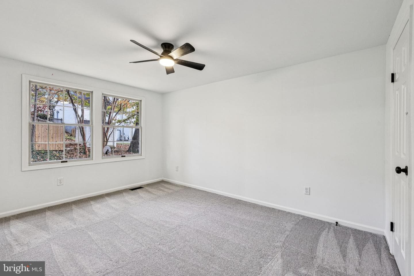 15331 Edgehill Drive photo 39