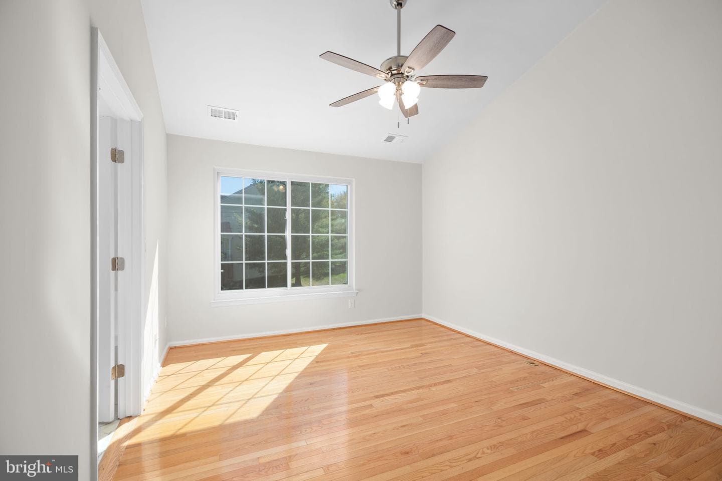 15469 Port Washington Court photo 12
