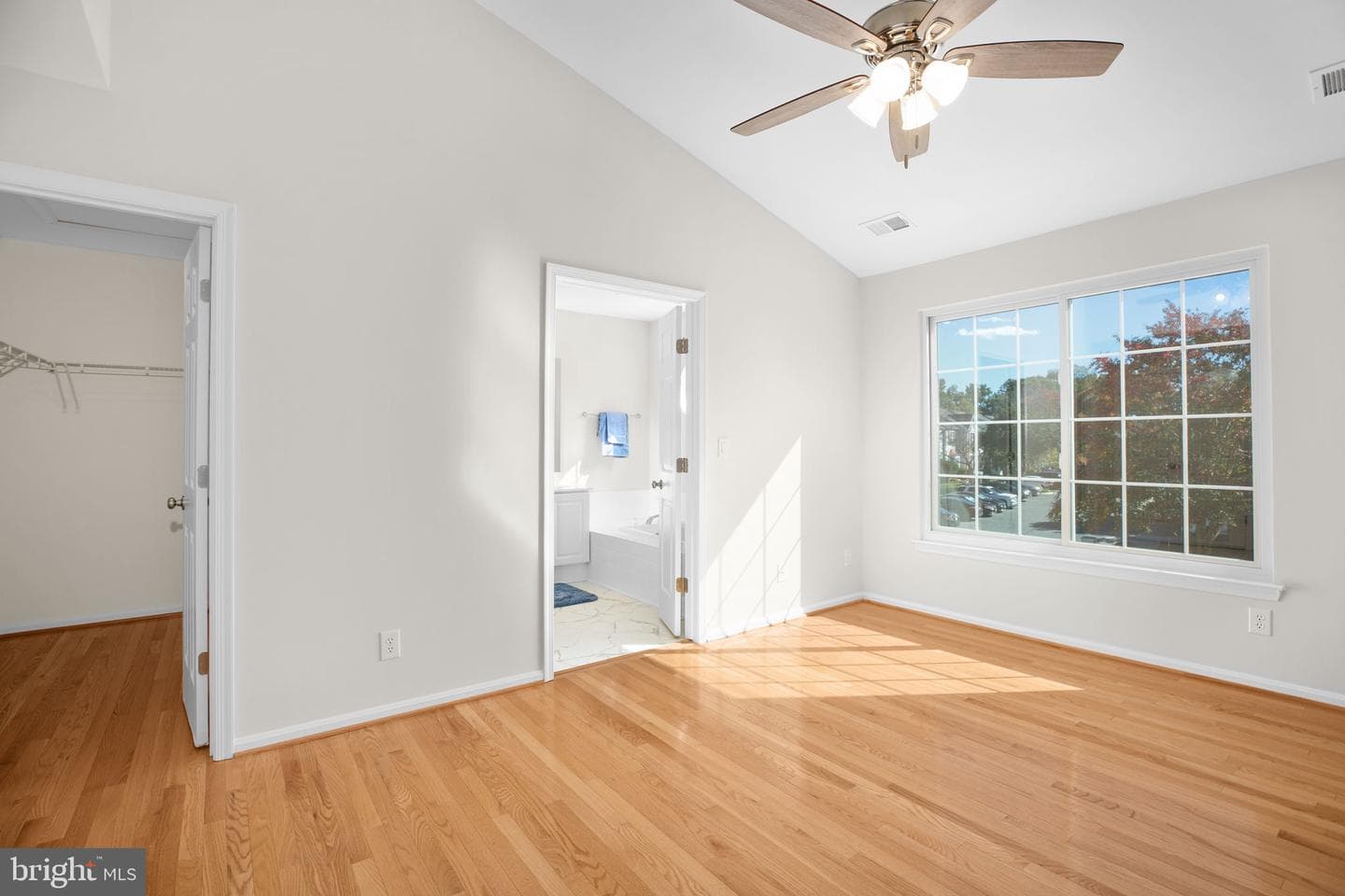 15469 Port Washington Court photo 14
