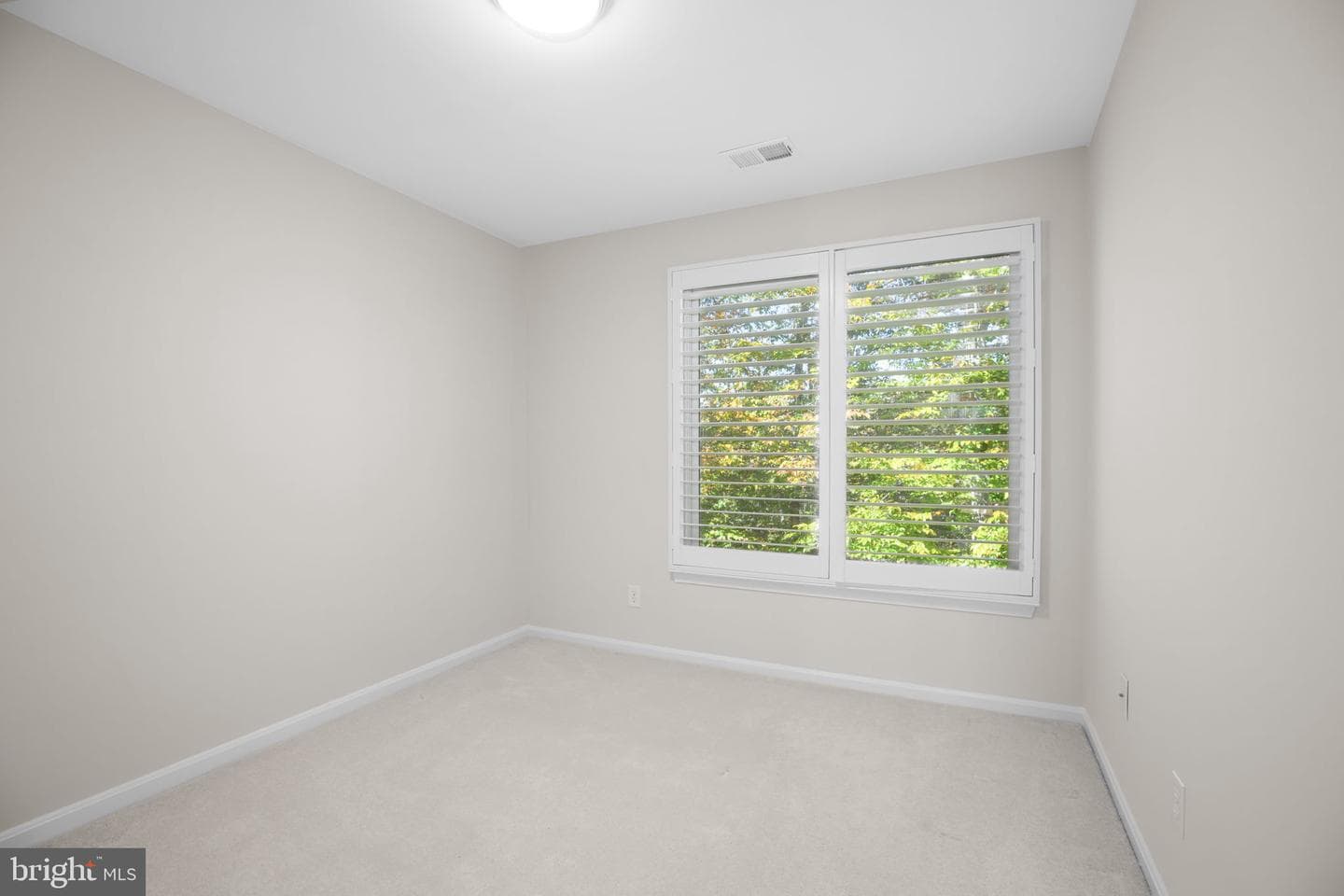 15469 Port Washington Court photo 17