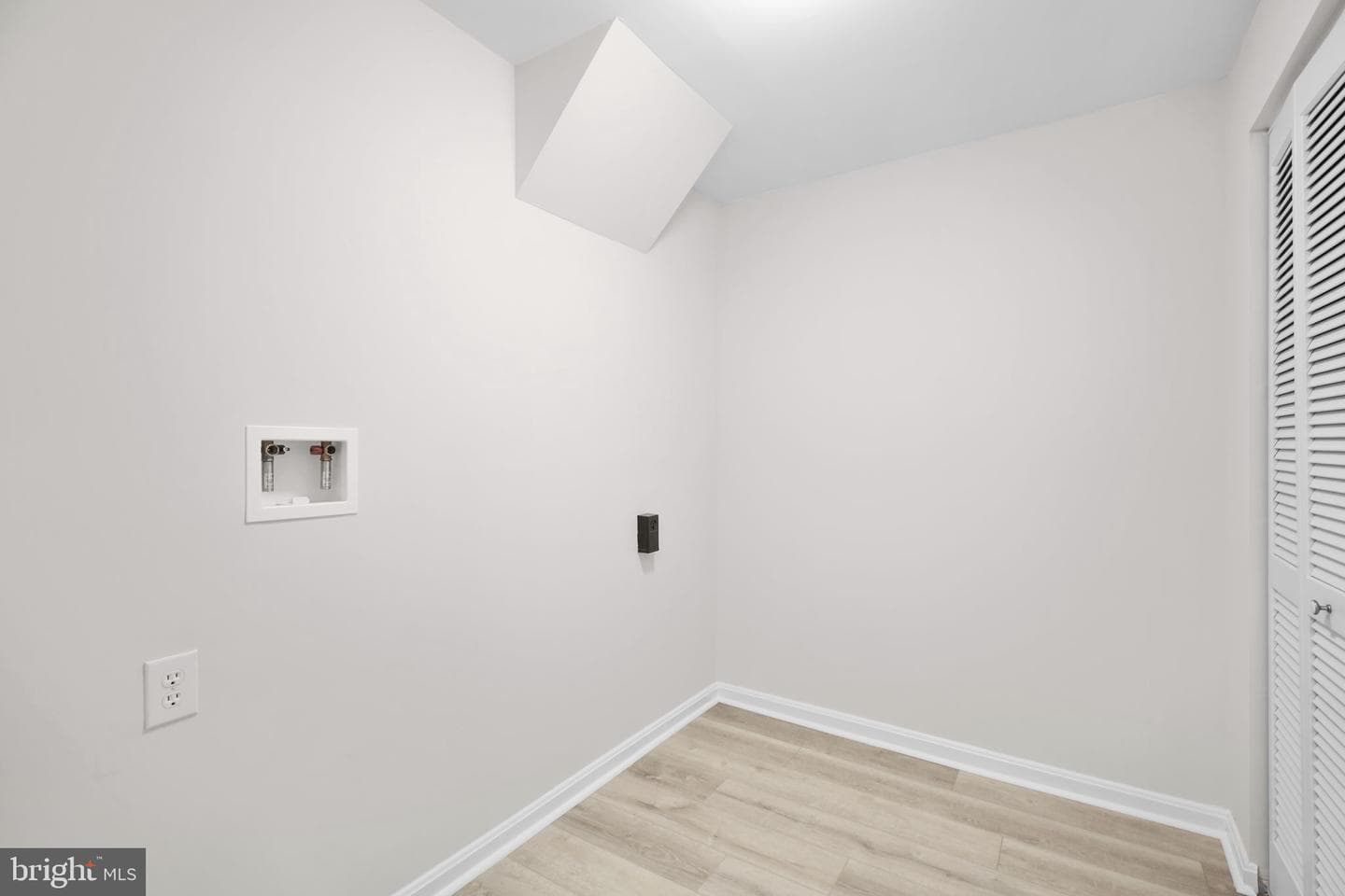 15469 Port Washington Court photo 33