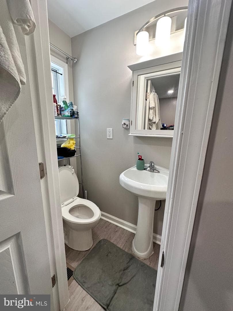 1411 Mary Street photo 17