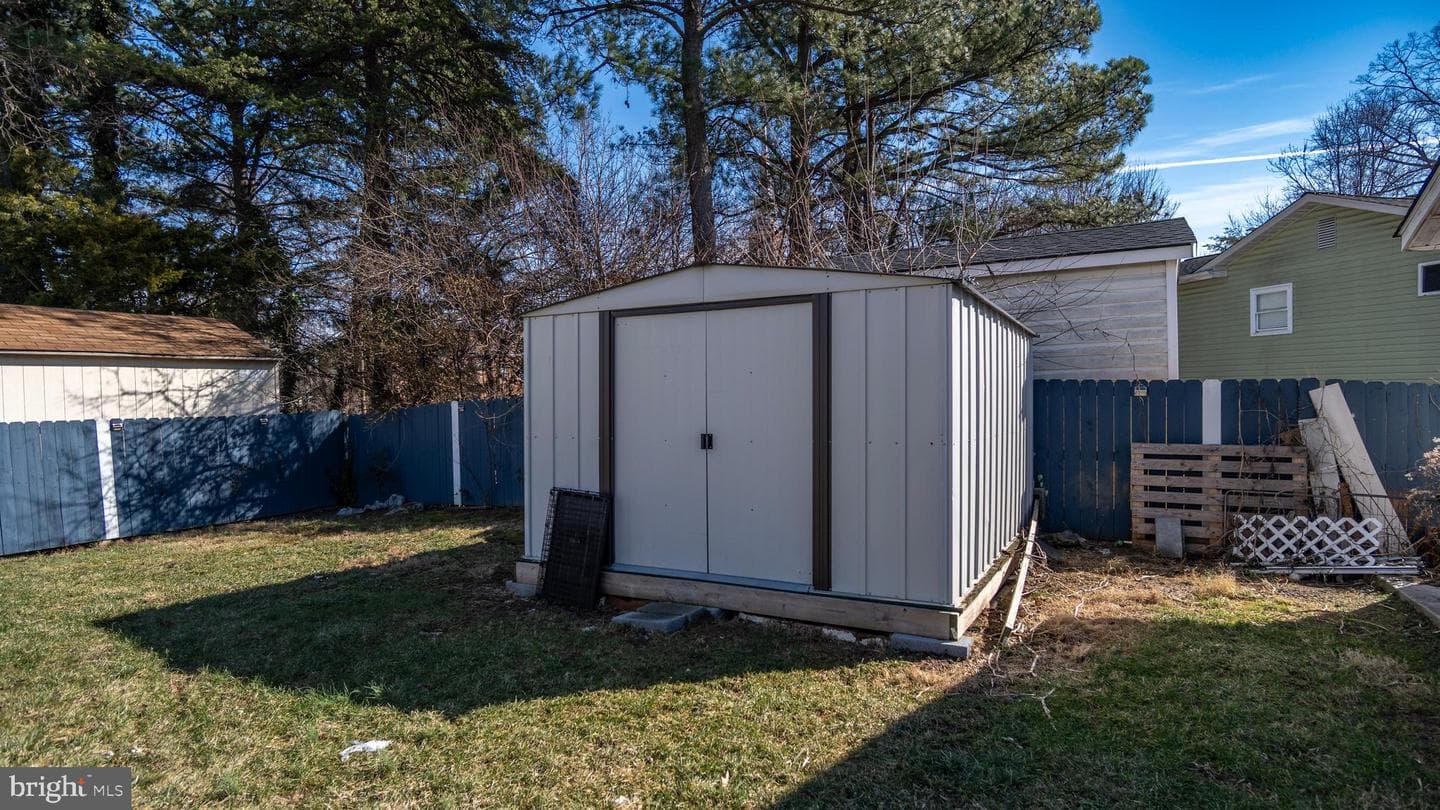 1411 Mary Street photo 36