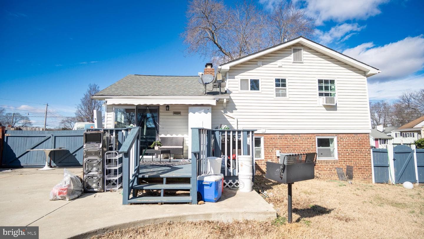 1411 Mary Street photo 40