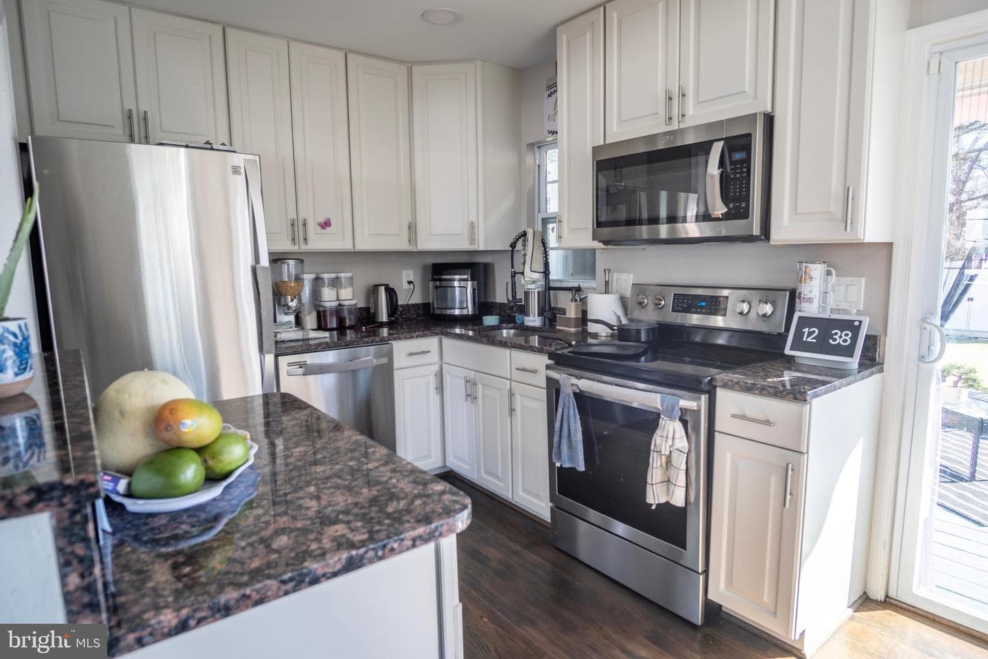 1411 Mary Street photo 7