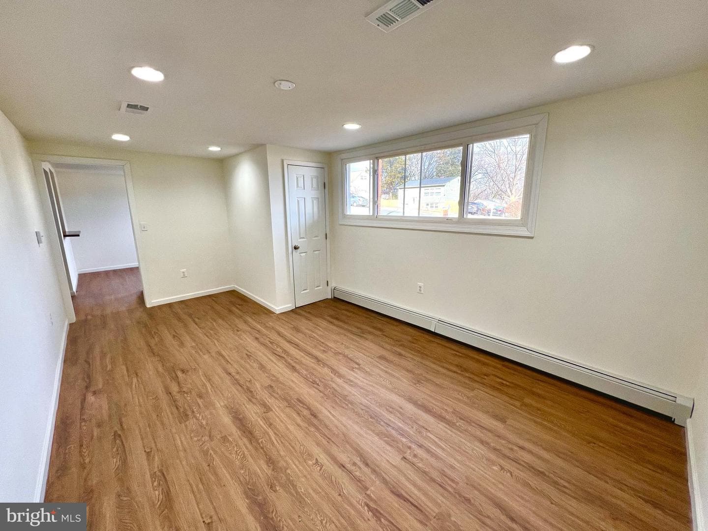 14416 Meridian Drive photo 11