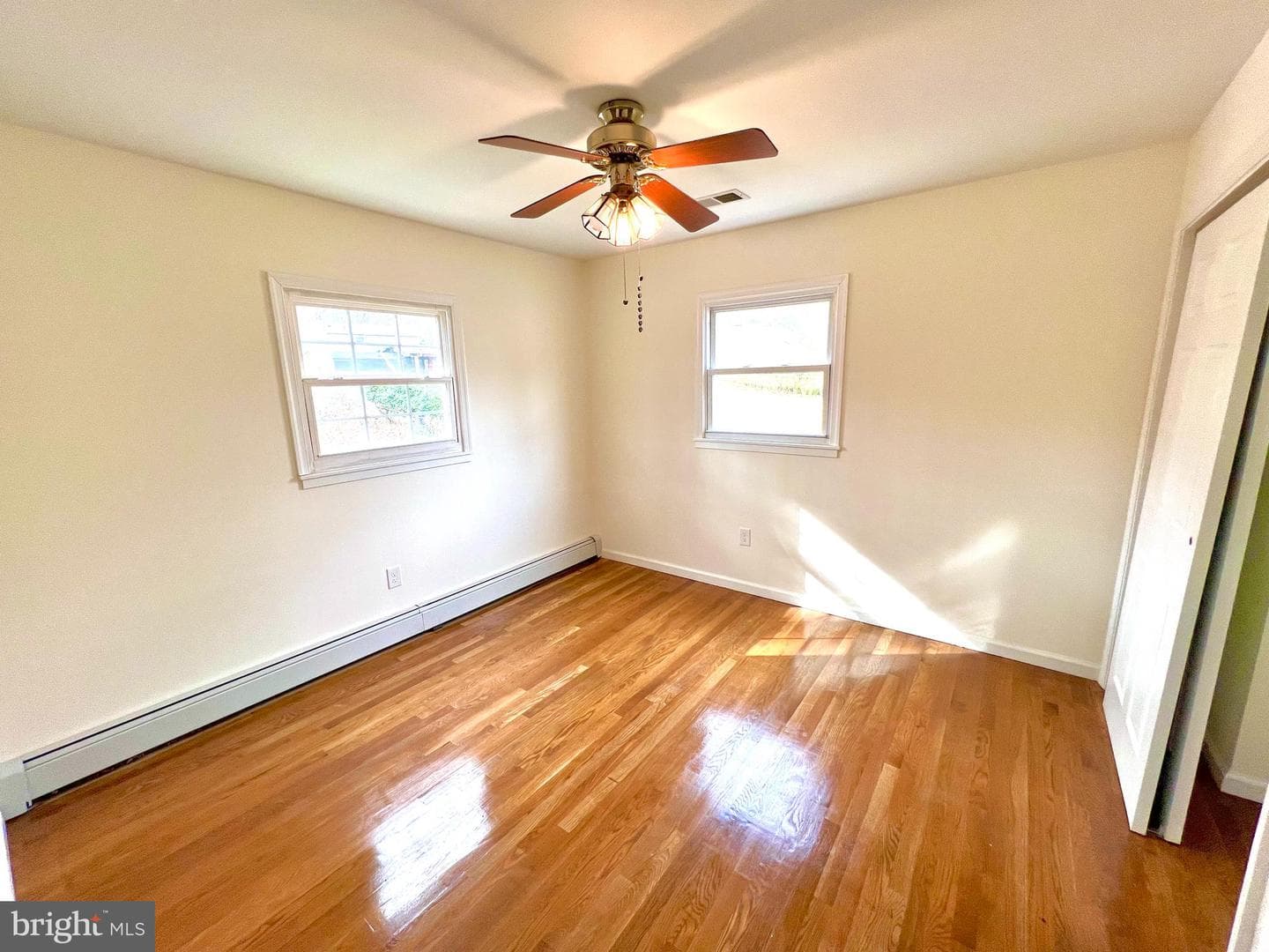 14416 Meridian Drive photo 4