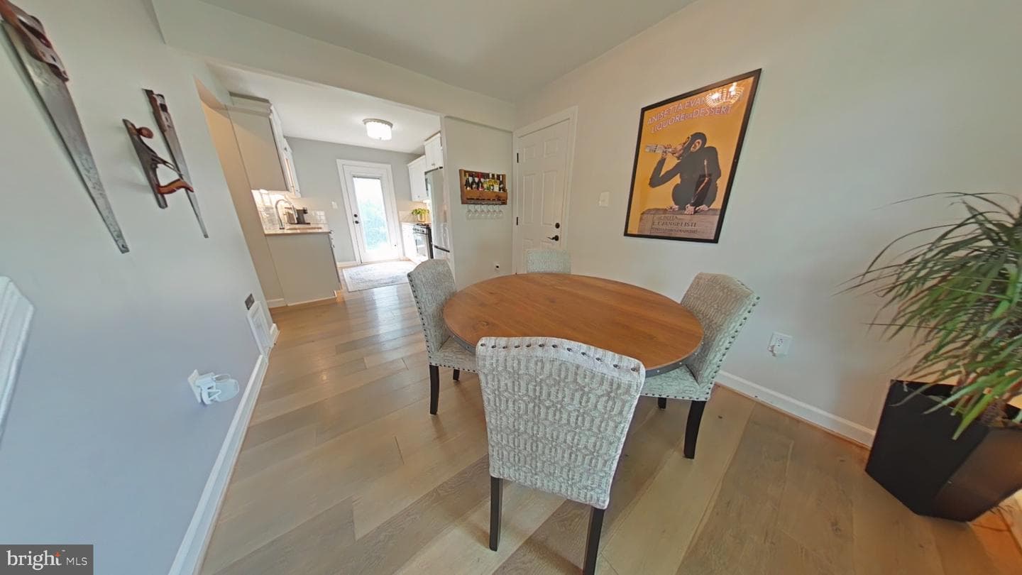 5242 Sudberry Lane photo 7