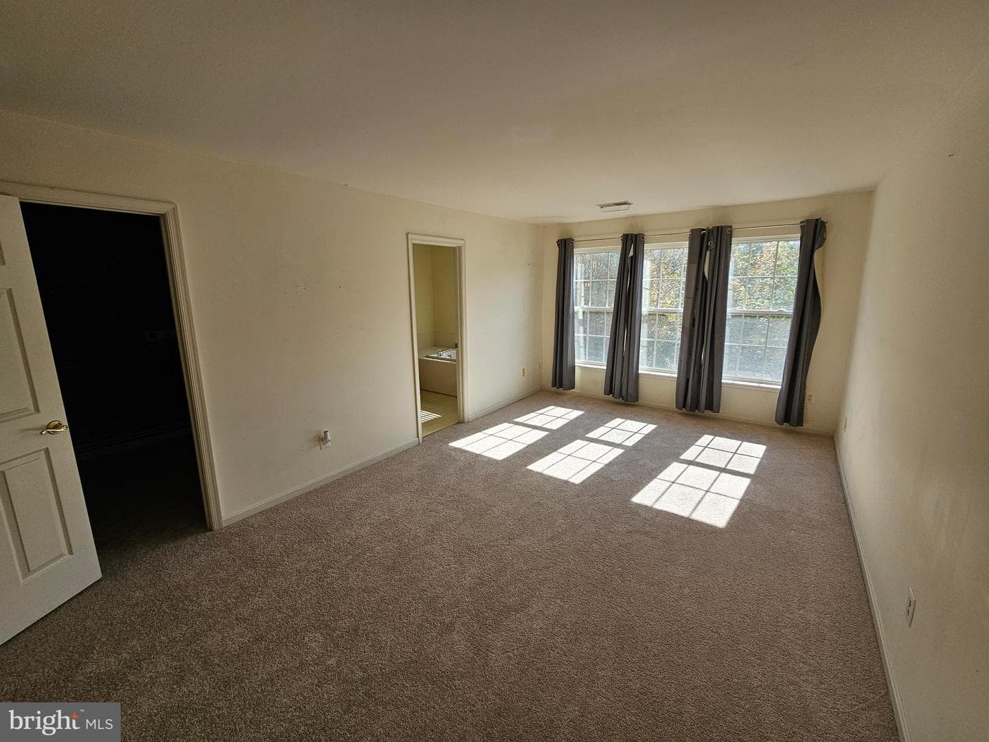 4463 Torrence Place photo 32
