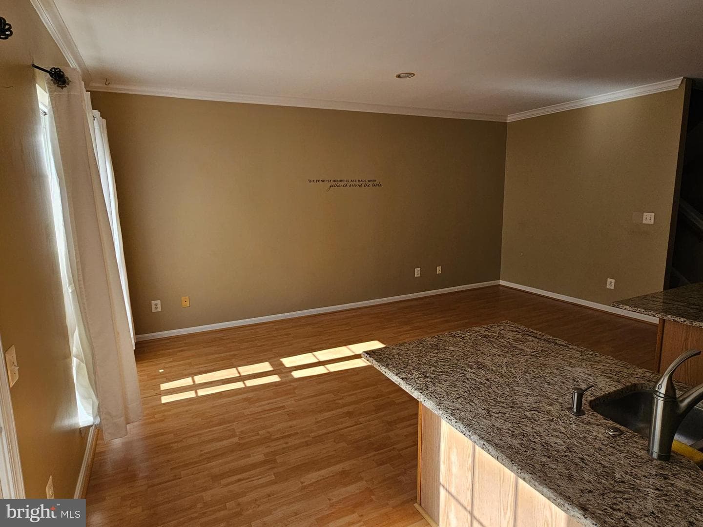 4463 Torrence Place photo 9